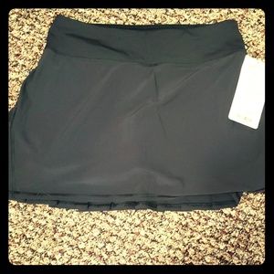Nwt Lululemon skirt with shorts
